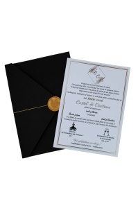 Invitație Nuntă cu Plic Negru Elegant și Sigiliu Bronz “Cu Drag”