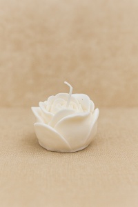 Lumânare Decorativă Trandafir – Handmade