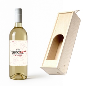 Sticlă de Vin Roșu Personalizată cu Mesaj de Dragoste și Cutie din Lemn – Valentine’s Day