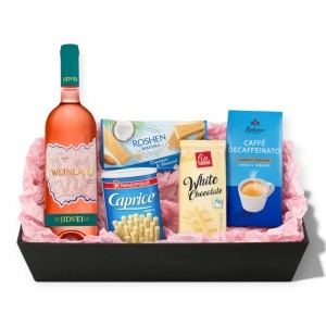 Cutie Cadou Elegantă pentru Ea cu Vin Rosé, Ciocolată Albă și Cafea – Cadou Rafinat pentru Femei