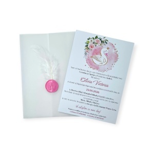 Invitație botez fetiță lebădă roz elegantă – invitații botez personalizate cu plic și sigiliu