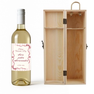Cadou romantic premium cu vin roșu personalizat și mesaj de dragoste.