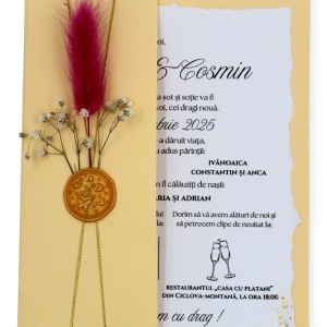 Invitație crem de lux cu detalii florale