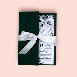 invitatie-cu-plic-verde-inchis-si-fundita-alba