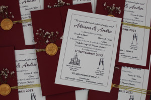 Invitație nuntă bordeaux cu flori - Img 1