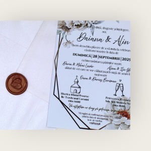 Model elegant cu sigiliu bronz și accente florale