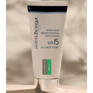 Crema de zi hidratanta cu SPF15 pentru toate tipurile de piele, 50ml, Beaute Pacifique