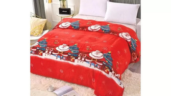 Pături de Crăciun: cum alegi un model confortabil și potrivit pentru decor