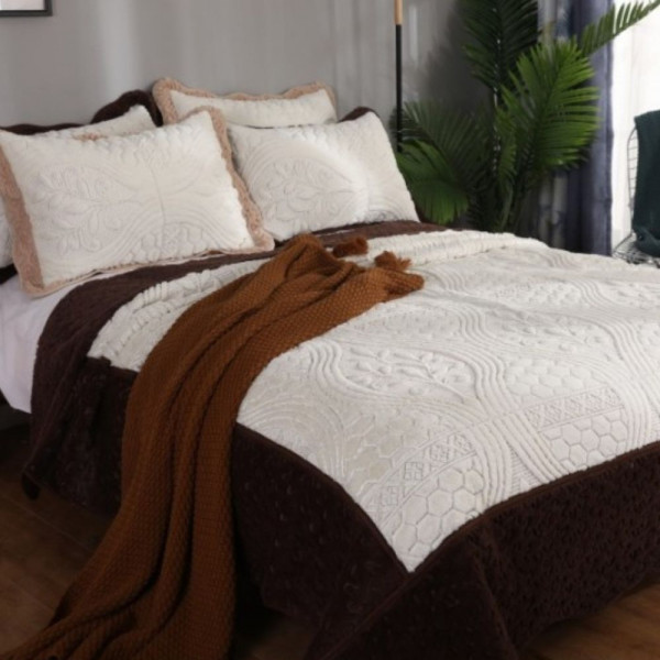 Cuvertura de pat de lux din catifea + 2 fete de perna, pat 2 persoane, alb / maro, CCL-03