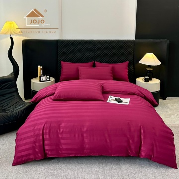 Lenjerie de pat Damasc 100% Bumbac Bordo cu Dungi Satinate | Cearceaf cu Elastic | 6 Piese | Pat 2 Persoane | JOJO HOME