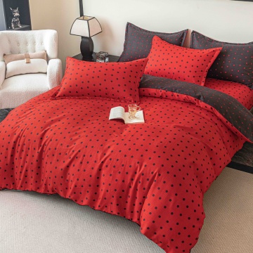 Lenjerie de pat finet 1 persoană, 4 piese, negru și roșu, buline, JoJo Home, FNJ1-267