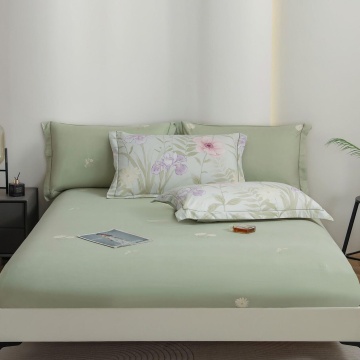 lenjerie de pat lux cu 4 fete de perna si un cearceaf de pat cu elastic, imprimeu floral, culoare verde salvie