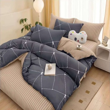 Set lenjerie de pat cu elastic și cearșaf plat, policoton, 4 piese, bej și gri închis, Elegant Home Pucioasa, E201