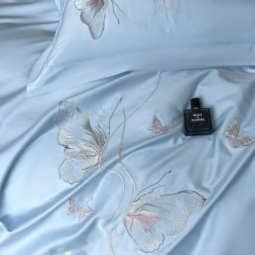 JoJo Home XH50-12, bleu cu broderie florală, detaliu 3