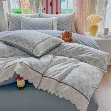 Lenjerie de Pat Ranforce 100% Bumbac Gri Deschis cu Dantela | 4 Piese | Cearceaf cu Elastic 180x200 cm | Jojo Home