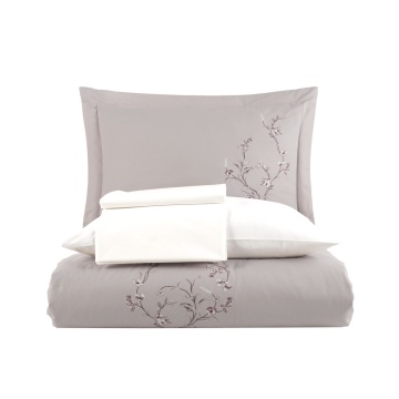 Dantela Vita, lenjerie de pat 2 persoane, cu broderie, bumbac poplin, 6 piese, bej, Lia – imagine de catalog a produsului