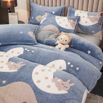 Lenjerie de Pat Cocolino 4 Piese Bleu „Sweet Dream” cu Iepurași pe Lună | Cearceaf cu Elastic | Jo-Jo Home