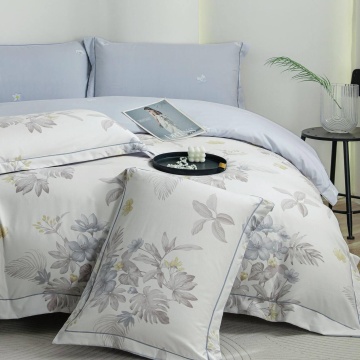 lenjerie de pat cu 2 fete din finet gros, cu imprimeu floral si broderie