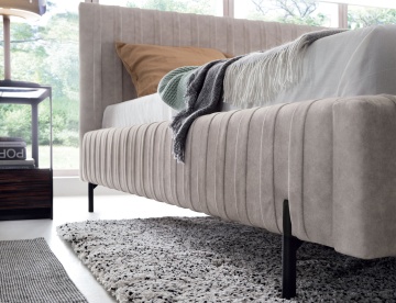 Pat tapițat ELTAP Plissa Bed, 160x200 cm, bej, Relax 18 – imagine de prezentare din galeria produsului