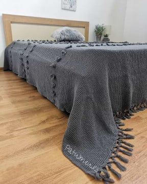 cuvertura de pat cu broderie