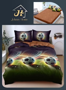 Lenjerie de pat cu elastic 2 persoane | maro si negru cu mingi de fotbal | 4 piese | Policoton fin | Johnny Home