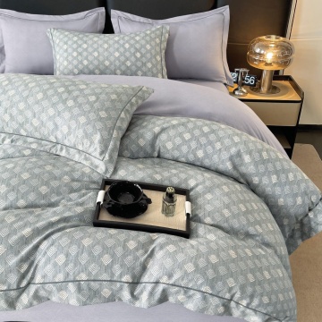 Lenjerie de pat JoJo Home LFG-36 verde salvie / gri - detaliu broderie si textura