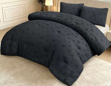 Set pilotă plușată gofrată Johnnie Home 200x230 cm + 2 fețe de pernă 50x70 cm, negru, 3 piese