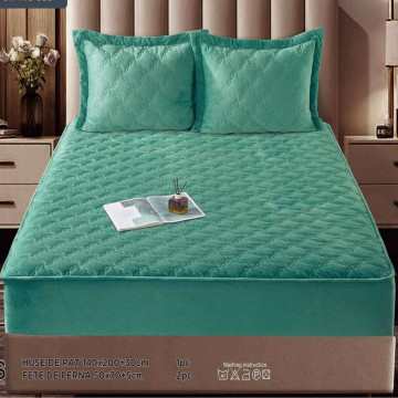 husa de pat culoare turquoise