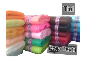 Tul colorat