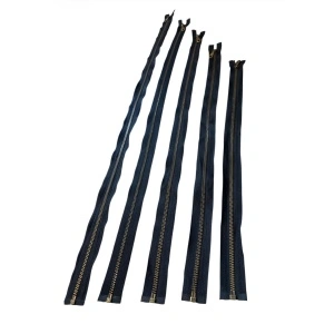 Fermoare metalice