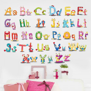 Alfabet cu litere colorate 1