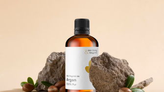 Aurul Marocului: Cum să folosești uleiul de Argan pentru un păr de revistă și un ten radiant