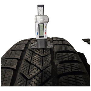 Anvelope SH Iarna 215/50/18 Pirelli Sottozero 3 92V - Img 2