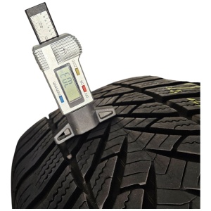 Anvelope SH Iarna 225/45/17 Good Year Ultragrip 225 45 17 R17 91H - Img 3