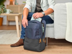 Rucsac laptop Trust Lisboa pentru laptop-uri cu diagonala de 16", material POM, RPET Polyester, RPET twill polyester, volum 23 L, albastru - Img 12