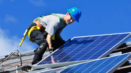 Servicii de instalare sisteme fotovoltaice 10 KWP