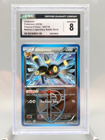 Umbreon #64/116 — CGC 8 NM/MINT (Plasma Freeze, Moltres Legendary Battle Deck Promo, 2013)