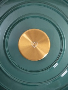 Set 4 vase din fontă emailată Homla Andreas, verde ombre: oală 24 cm 4 L, oală joasă 28 cm, oală ovală 4,5 L și tigaie 26 cm - Img 10