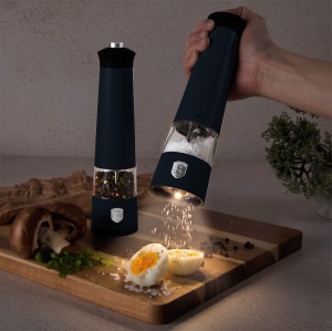 Set râșnițe electrice sare și piper cu LED, 2 piese – Berlinger Haus Deep Sea BH 9884, albastru mat, mecanism ceramic reglabil - Img 7