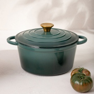 Set 4 vase din fontă emailată Homla Andreas, verde ombre: oală 24 cm 4 L, oală joasă 28 cm, oală ovală 4,5 L și tigaie 26 cm - Img 11