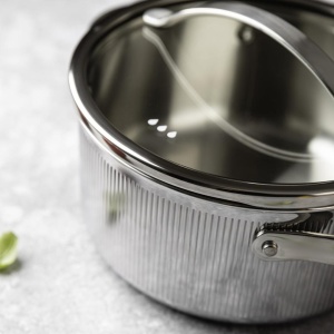 Oală inox Tri-Ply cu capac 20 cm, 3 L, pentru inducție – VCASA Velora 90124, capac din inox cu strecurătoare - Img 6