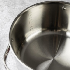 Oală inox Tri-Ply cu capac 24 cm, 5,8 L, pentru inducție – VCASA Velora 90125, capac din inox cu strecurătoare - Img 8