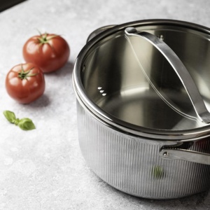 Oală inox Tri-Ply cu capac 24 cm, 5,8 L, pentru inducție – VCASA Velora 90125, capac din inox cu strecurătoare - Img 5