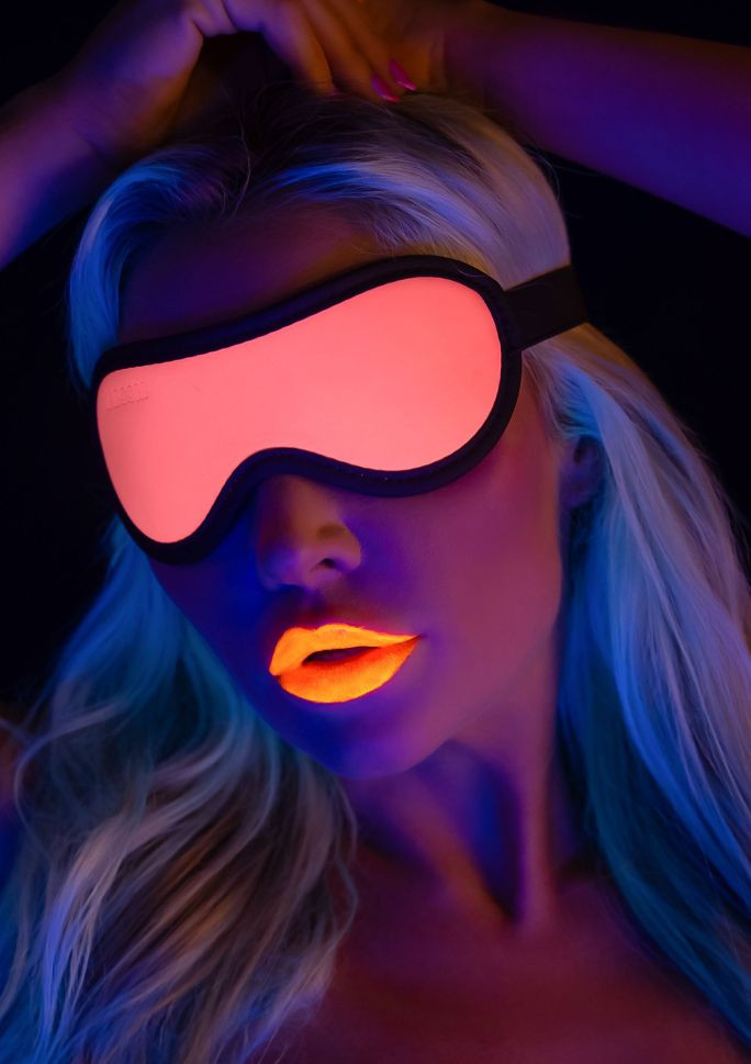 TABOOM GLOW IN THE DARK BLINDFOLD in SexShop KUR Romania