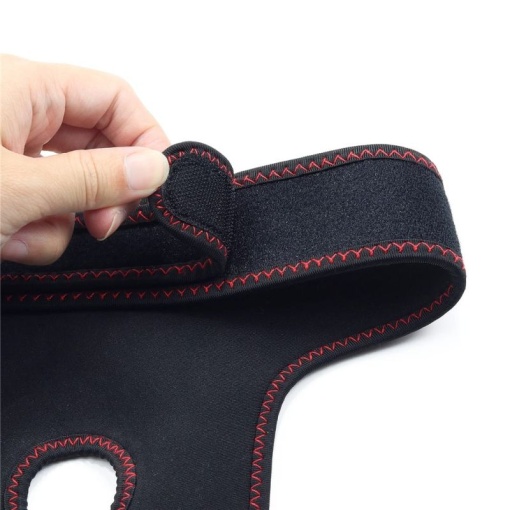 Strap-on cu ham si curea reglabile, prevazut cu un vibrator realist Vibrating Easy Strapon Set 7.5'' Black (19cm) - Img 4