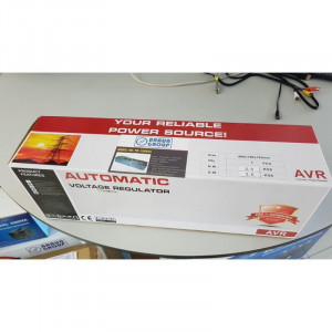 Stabilizator profesional relee PR1000D- AVR high protection & PDU 5 prize Schuko pe panou, display digital, AVR1000VA - Img 3
