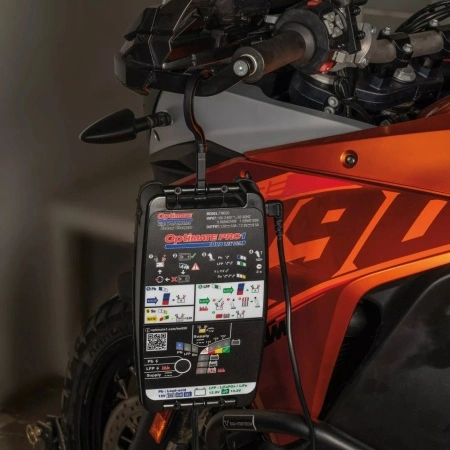Profi Optime akkumulátor töltő - Img 2