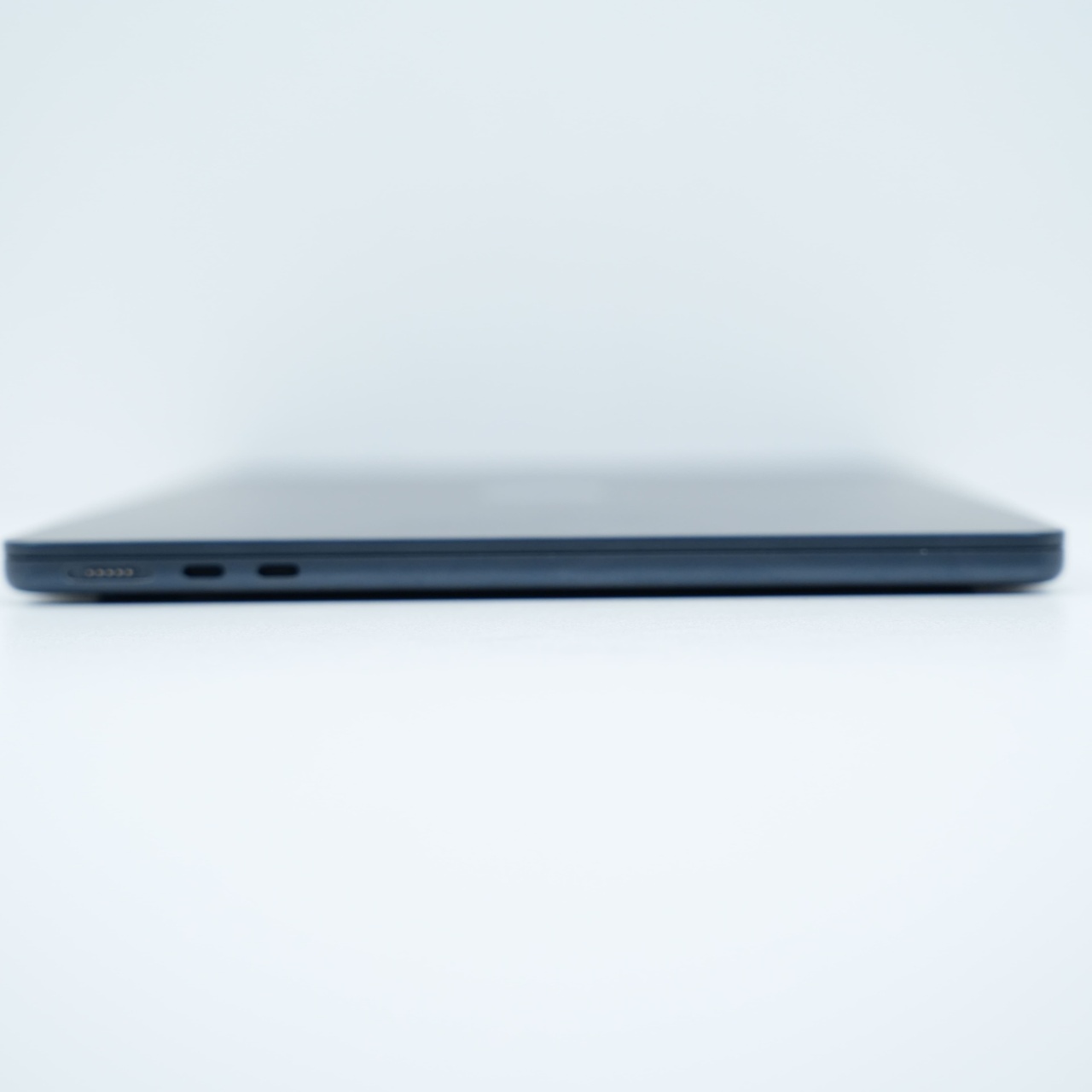 Laptop Apple Macbook Air A2681 (M2, 2022), Apple M2, 13.6", Rezolutie 2560 x 1664, 8 GB DDR5, SSD de 512 GB, Apple M2 - imagine 5