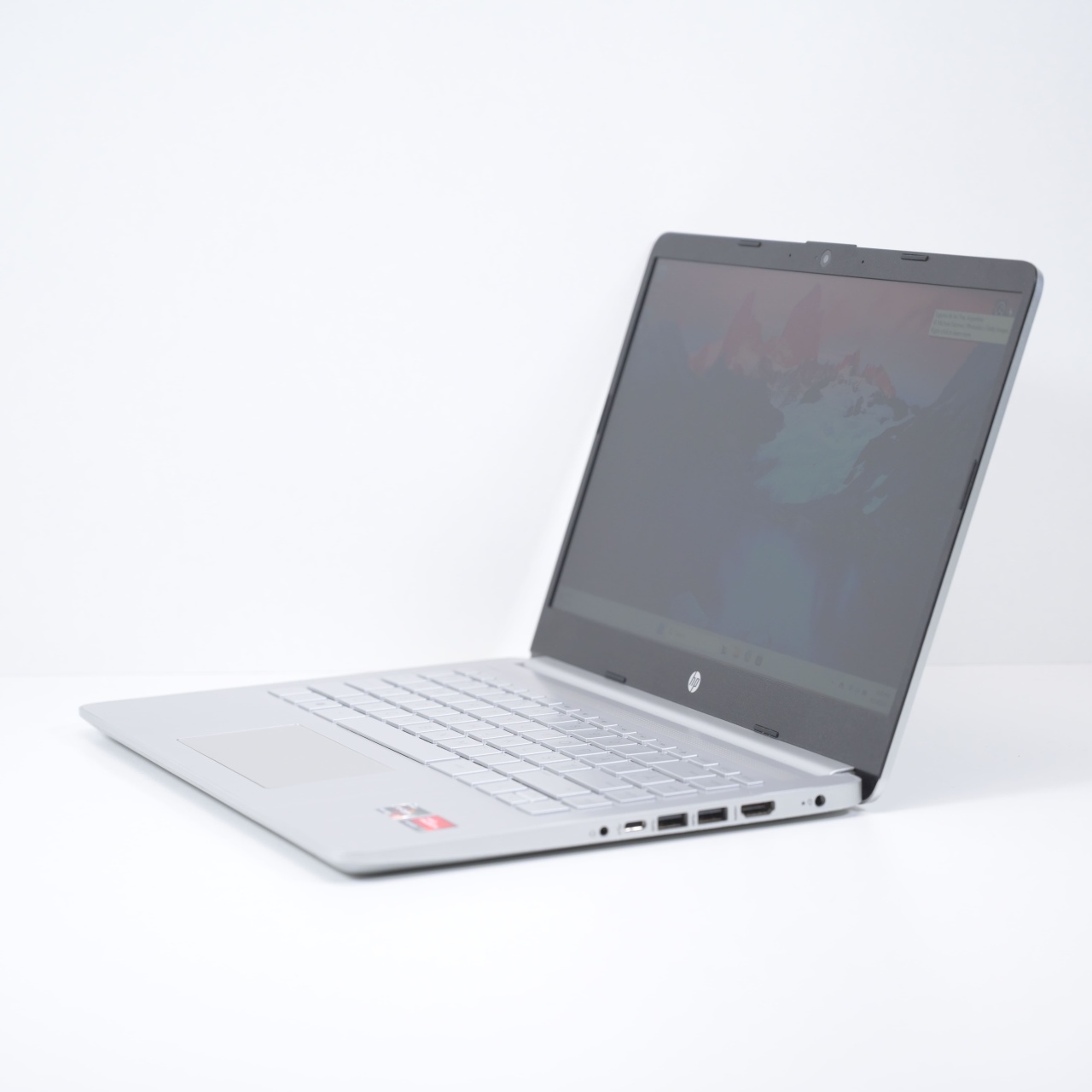 Laptop HP 14S-FQ1028NQ, AMD Ryzen 3 5300U, 14