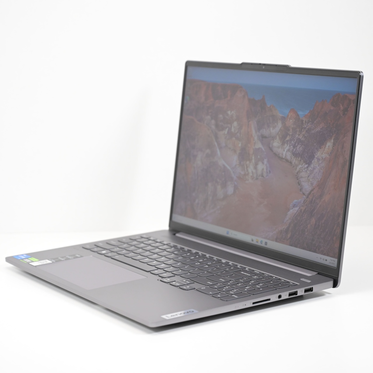Laptop Lenovo IdeaPad Pro 5 16IRH8 - 1 | YEO